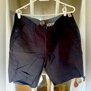 New with tags. Mens Vans shorts